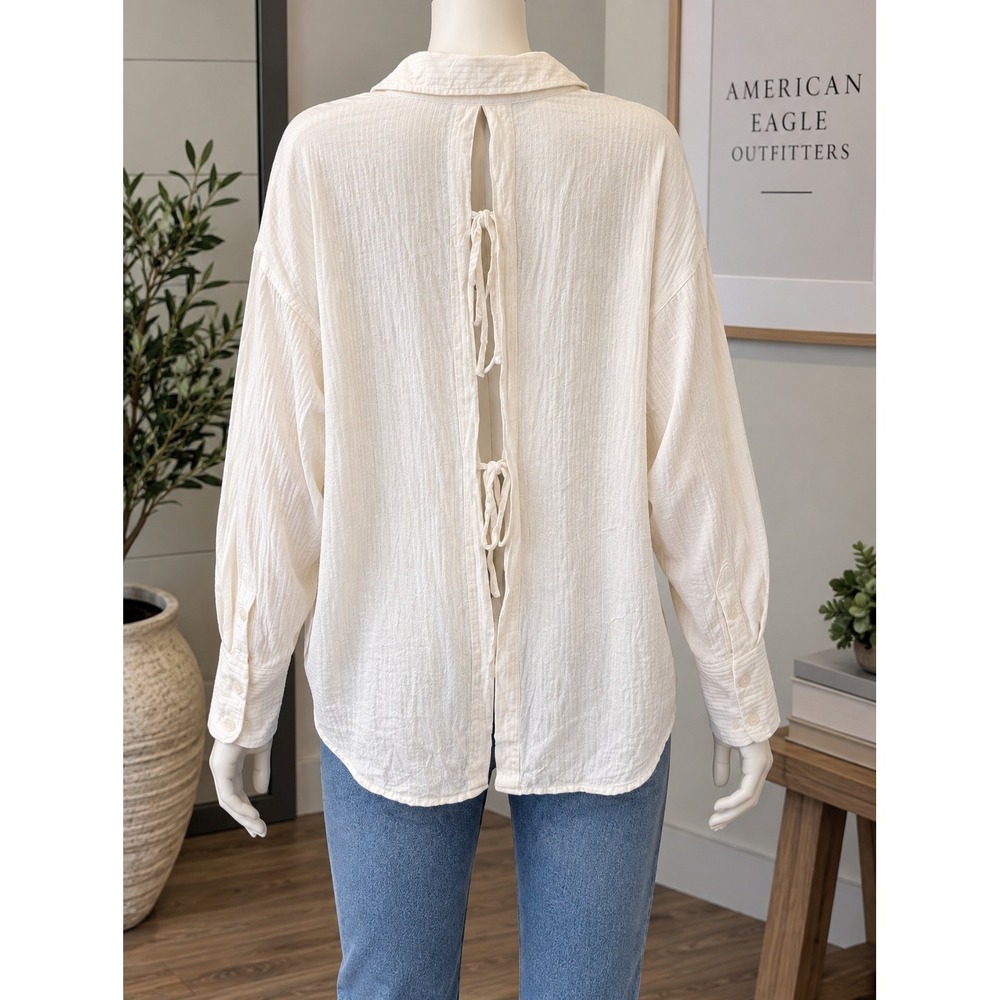 American Eagle linen blend open back shirt Medium